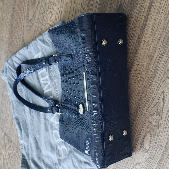 Brahmin Large Asher - Picture 2 of 11